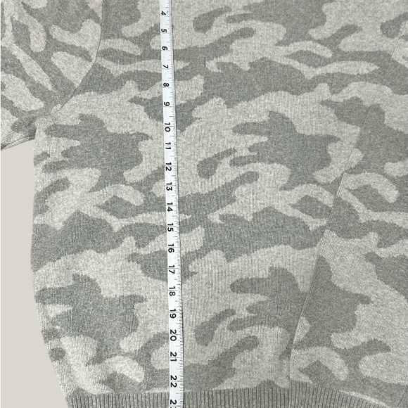 Crown & Ivey Gray Camo Crewneck Sweater - Picture 6 of 10